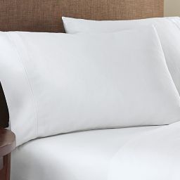 Studio 3B™ Printed 825-Thread Count Standard/Queen Pillowcases in Gold (Set of 2)