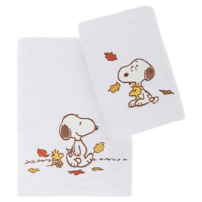 Embroidered SNOOPY ~ LOVE ~ COTTON TOWEL RED Kitchen or Bathroom Any Room 