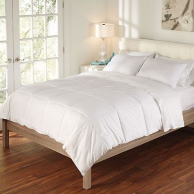 Brookstone® Outlast® Temperature-Regulating Comforter | Bed Bath & Beyond