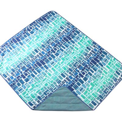 water repellent blanket