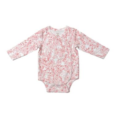 ever &amp; ever&trade; Newborn 4-Piece Bodysuit, Pant, Hat, and Bib Set in White/Rose. View a larger version of this product image.