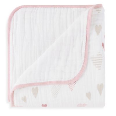 aden + anais&reg; Classic Dream Blanket in Heartbreaker