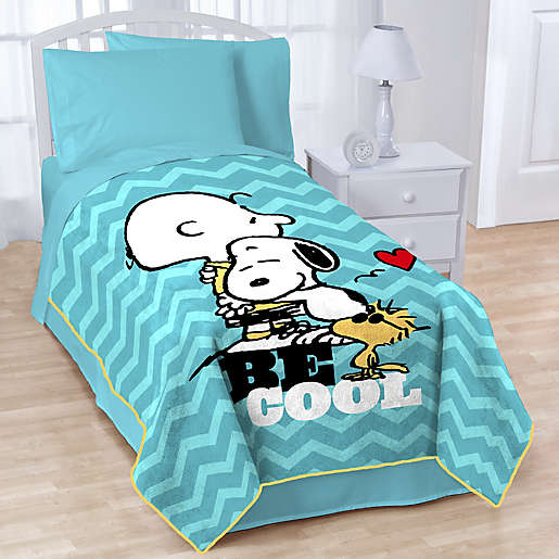Details about   Peanuts 'Charlie Brown and Snoopy Best Friends' 5-Piece Twin Bed Set with Bonus 