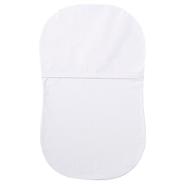 HALO&reg; Bassinest&reg; Organic Cotton Fitted Sheet in White. View a larger version of this product image.