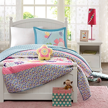 Mizone Kids Crazy Daisy 4-Piece Full/Queen Coverlet Set. View a larger version of this product image.