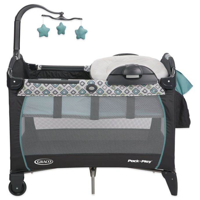 Graco Pack N Play With Portable Seat Changer Playard In