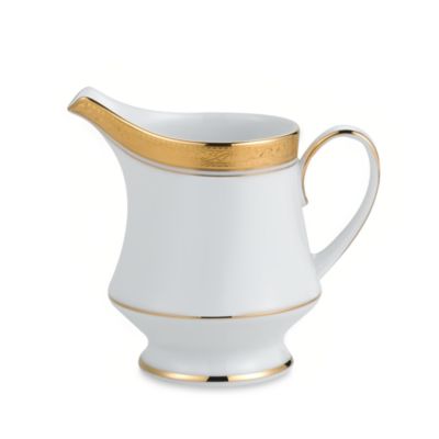 Noritake&reg; Crestwood Gold Creamer