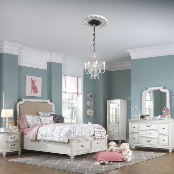 Pulaski Madison 5-Piece Bedroom Set in Antique White | Bed ...