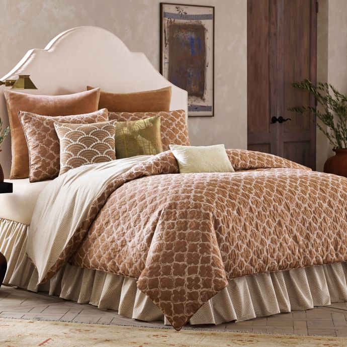 Binichic Terracotta Reversible Comforter Set In Terracotta Bed