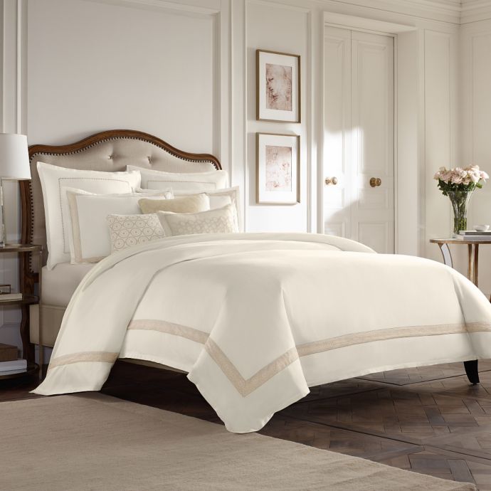 Wamsutta® Collection Luxury ItalianMade Positano Duvet Cover in Ivory
