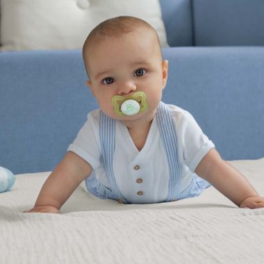 MAM Mini Air 0-6M 2-Pack Pacifiers in Green. View a larger version of this product image.