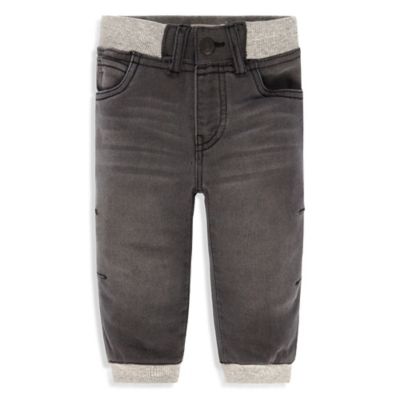 levi's jogger pants