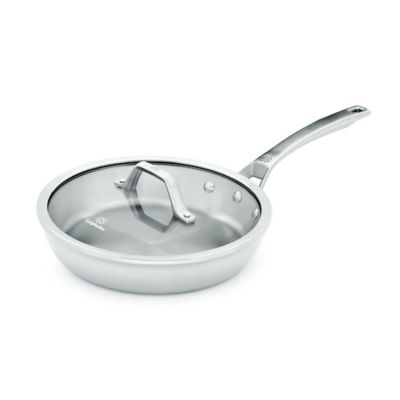 covered skillet pan