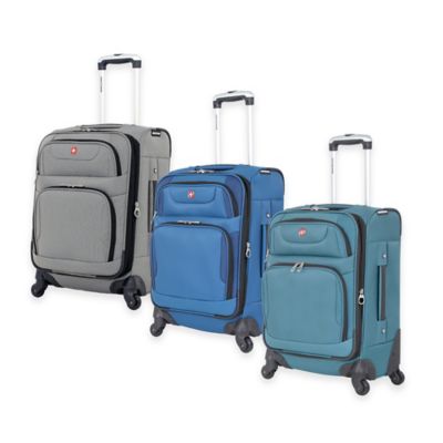 swiss gear carry on spinner