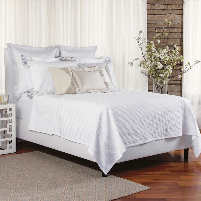Bellora® Luxury ItalianMade Noto Coverlet in White Bed Bath and