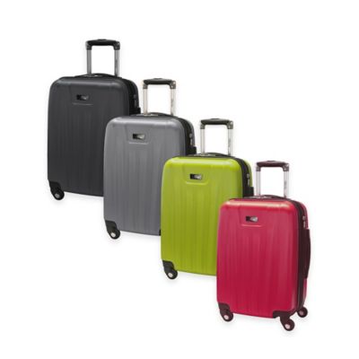 the skyway luggage co carry on