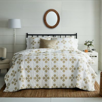Bee &amp; Willow&trade; Quilted Diamonds 3-Piece King Quilt Set in Tan