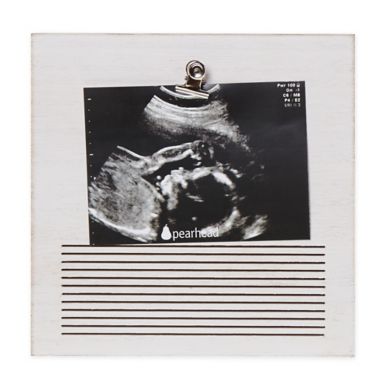 Pearhead&reg; 4-Inch x 5-Inch Letterboard Picture Frame in White. View a larger version of this product image.