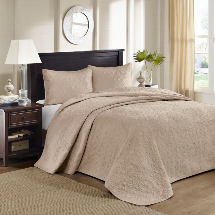 Madison Park Quebec Reversible Bedspread Set Bed Bath Beyond