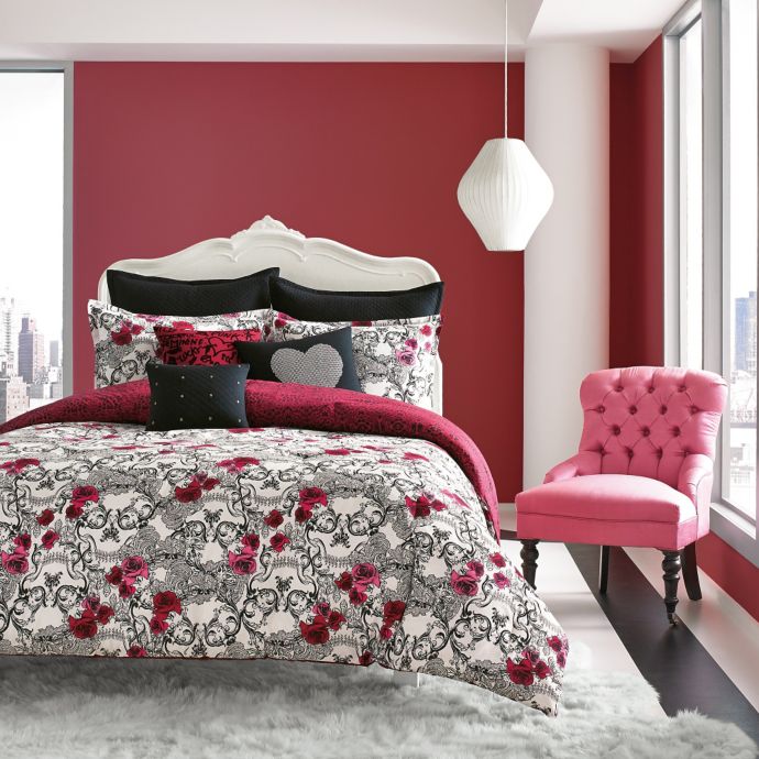 Betsey Johnson Rock Out Reversible Comforter Set In Red Black