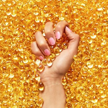 Pantene Pro-V 8.5 fl. oz. Silkening Detangler. View a larger version of this product image.