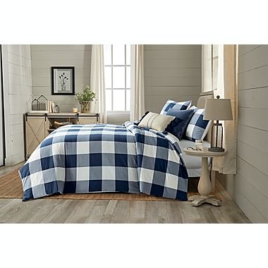 Bee &amp; Willow&trade; Yarn Dye Buffalo Check 3-Piece King Comforter Set in Navy. View a larger version of this product image.