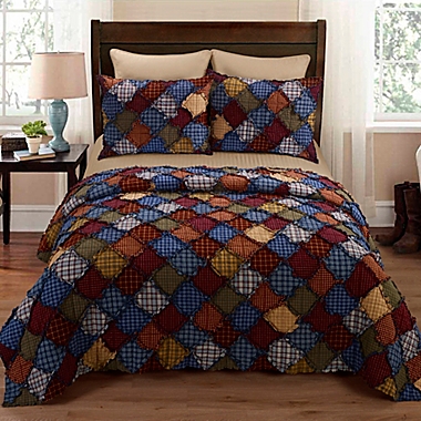 Donna Sharp&reg; Blue Ridge 3-Piece Queen Quilt Set in Blue. View a larger version of this product image.
