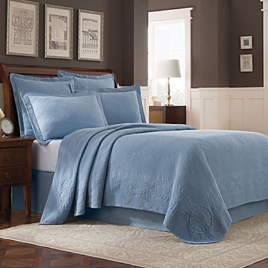 Williamsburg Abby Twin Coverlet in Blue. View a larger version of this product image.
