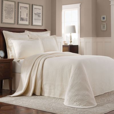 Williamsburg Abby Twin Bedspread in Ivory