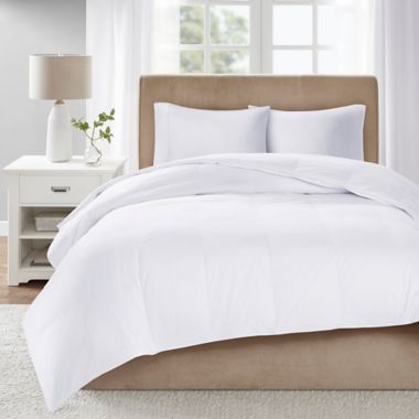 Sleep Philosophy True North 3M Level 2 Warmth King Down Comforter in White. View a larger version of this product image.