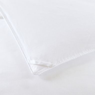 Sleep Philosophy True North 3M Level 2 Warmth King Down Comforter in White. View a larger version of this product image.
