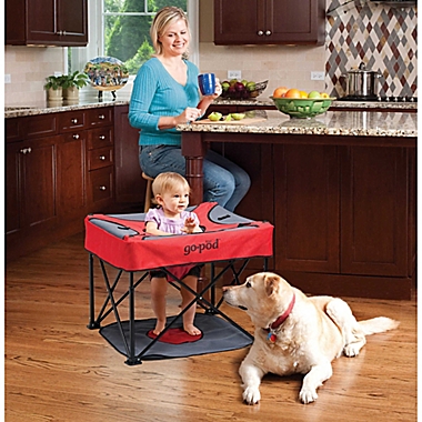 KidCo&reg; Go-Pod&trade; Activity Seat in Cardinal. View a larger version of this product image.