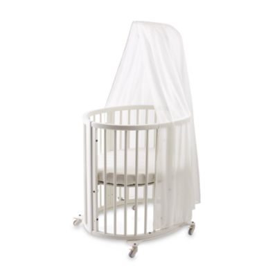 portable bassinet with canopy