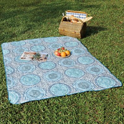 picnic throw blanket