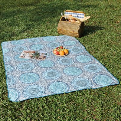 outdoor throw blanket