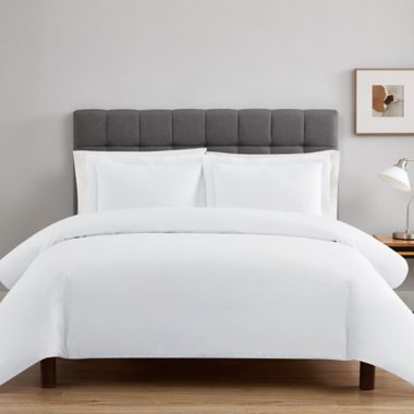 Nestwell&trade; Pima Cotton Solid 3-Piece Full/Queen Comforter Set in Bright White. View a larger version of this product image.