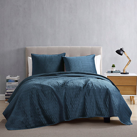 Alternate image 1 for Brielle Gibson Velvet 2-Piece Twin Quilt Set in Teal