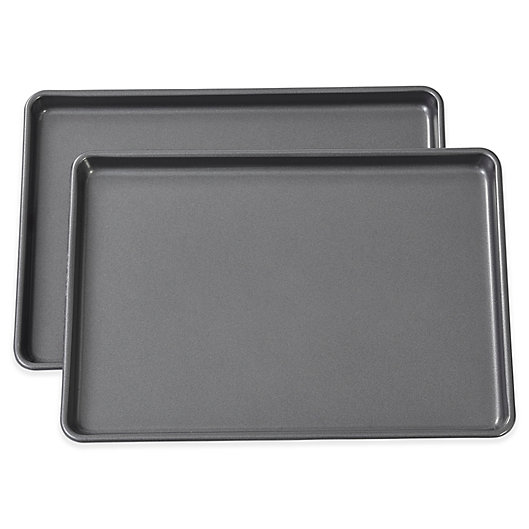 Alternate image 1 for Wilton® Easy Layers 13-Inch x 9-Inch Nonstick Jelly Roll Pans