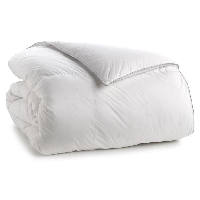 Wamsutta Dream Zone White Goose Down Comforter In White Bed
