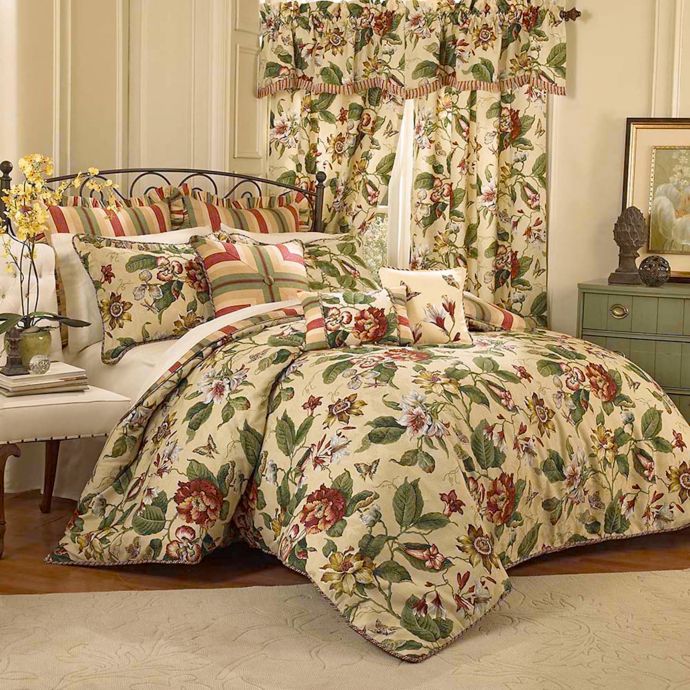 Waverly Laurel Springs Reversible Comforter Set In Parchment