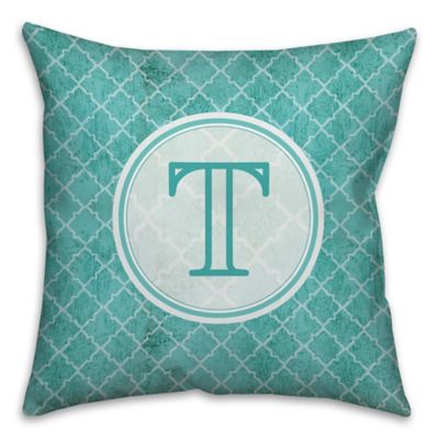 Distressed Quatrefoil Square Throw Pillow in Teal/White