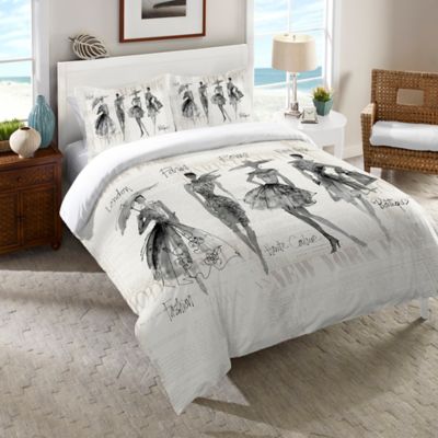 Laural Home Fashion Sketchbook Comforter