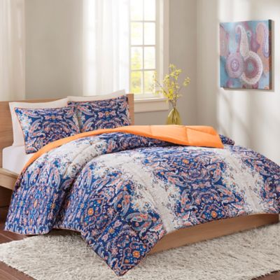 Intelligent Design Minnet Reversible Comforter Set In Blue Bed