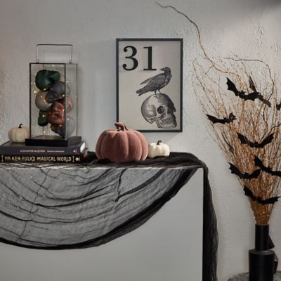 Spooky Halloween D&eacute;cor Collection