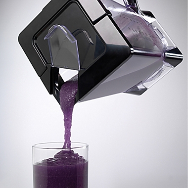 Ninja&reg; Professional Blender in Black. View a larger version of this product image.