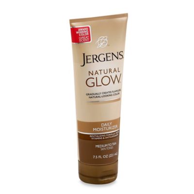 Jergens&reg; Natural Glow&reg; Daily Moisturizer in Medium to Tan