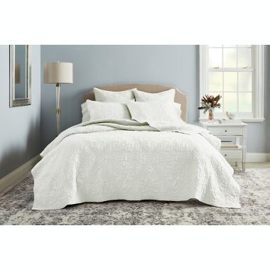 Wamsutta&reg; Cambridge 3-Piece Quilt Set. View a larger version of this product image.