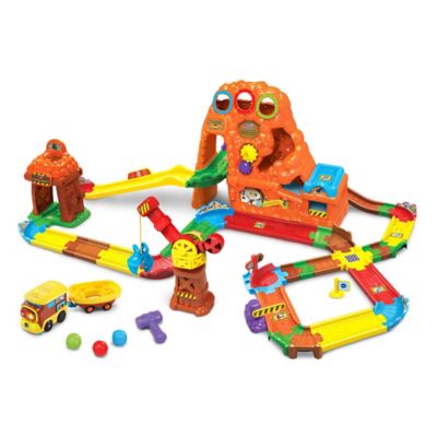 adventure mountain playset