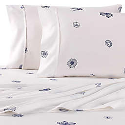 Home Collection Indigo Flowers King Sheet Set in Navy