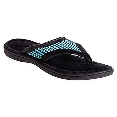 Brookstone&reg; Medium Thong Slippers in Aqua. View a larger version of this product image.